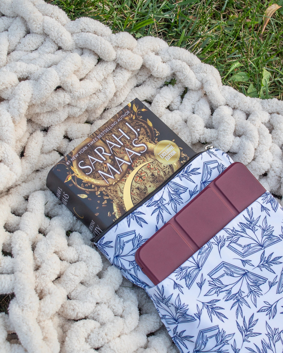 Porcelain Books Book/Tablet Sleeve