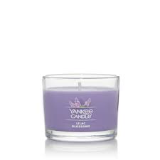 Yankee Candle Mini Jar Lilac Blossoms
